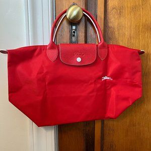 LIKE NEW RED Longchamp Le Pliage Club Shoulder Tote